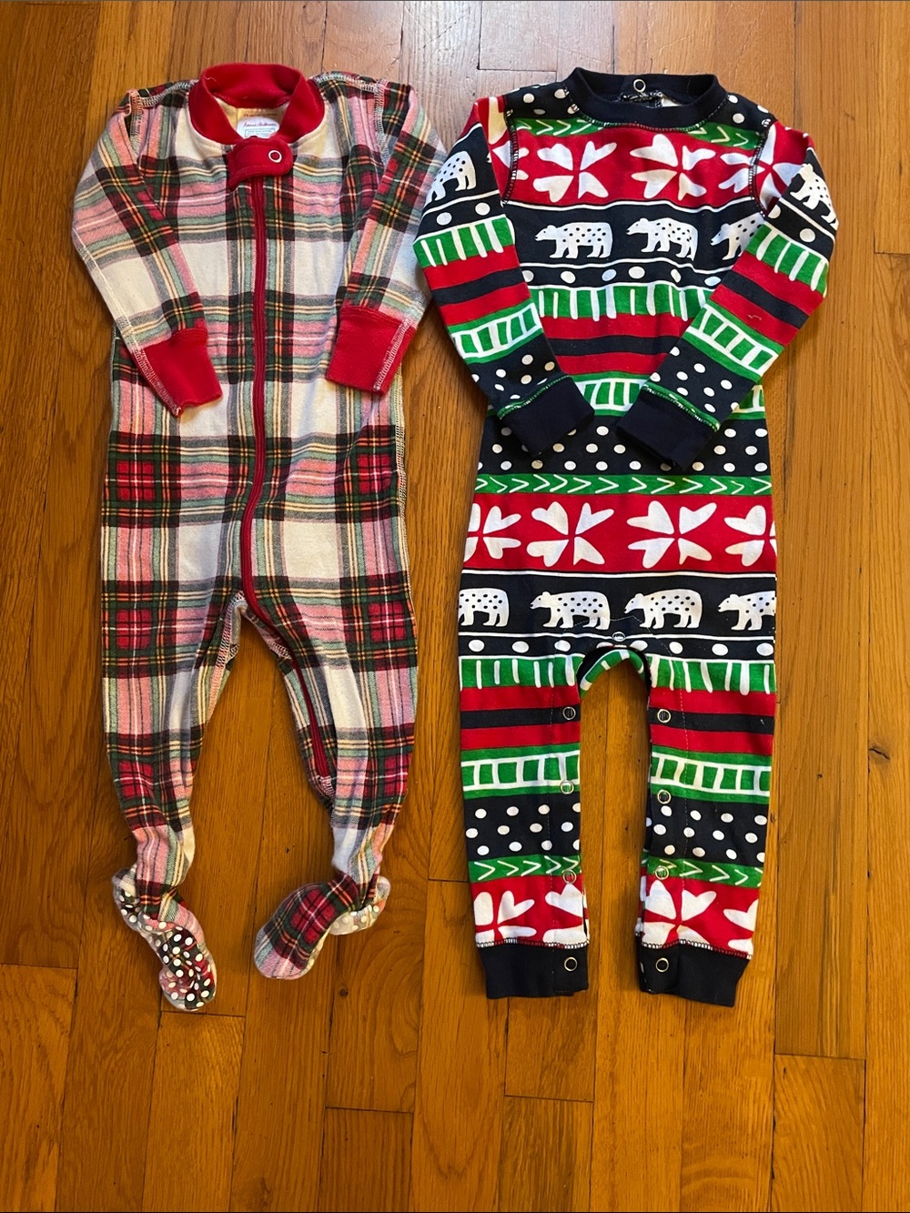 Hanna Anderson /Flapjack Christmas Plaid Baby One-Piece Sleepwear